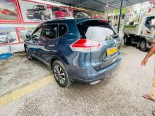 https://riyasewana.com/uploads/nissan-xtrail-71329536194.jpg