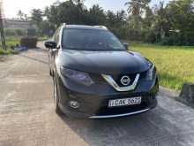 Nissan X-Trail 2015 SUV