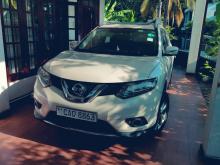 Nissan X-Trail 2016 SUV