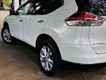 https://riyasewana.com/uploads/nissan-xtrail-hnt32-2016-1820173412283.jpg