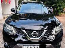 Nissan X-Trail 2015 SUV