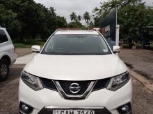 Nissan X-Trail 2015 SUV