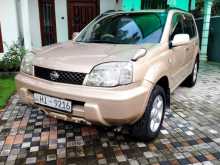 Nissan X-Trail T30 2000 SUV