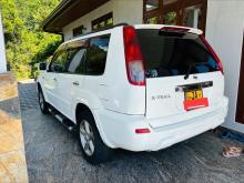 Nissan X-Trail T30 2000 SUV