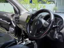 https://riyasewana.com/uploads/nissan-xtrail-t31-2008-2820155712463.jpg