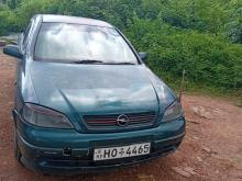 Opel ASTRA 2004 Car