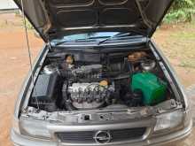https://riyasewana.com/uploads/opel-astra-f-1996-27093712784.jpg