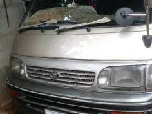 Toyota Hiace 1996 Van