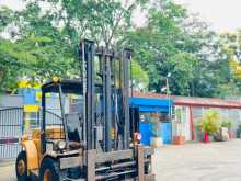 Other Hiyster Forklift 2010 Heavy-Duty