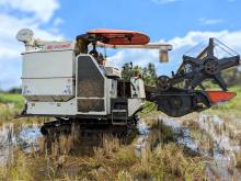 https://riyasewana.com/uploads/other-mubota-harvester-171249226445.jpg