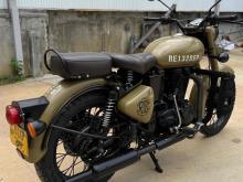 https://riyasewana.com/uploads/other-royal-enfield-2513185324295.jpg