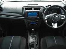 https://riyasewana.com/uploads/perodua-aruz-2025-9141656942.jpg