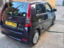 https://riyasewana.com/uploads/perodua-viva-elite-2013-518382212732.jpg