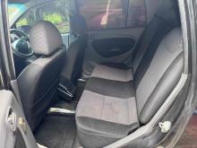 https://riyasewana.com/uploads/perodua-viva-elite-49053624924.jpg