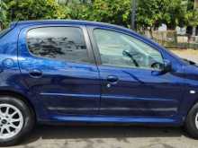https://riyasewana.com/uploads/peugeot-206-311130214093.jpg