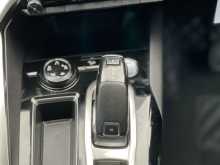 https://riyasewana.com/uploads/peugeot-3008-28131640583.jpg