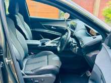 https://riyasewana.com/uploads/peugeot-3008-gt-161224434263.jpg