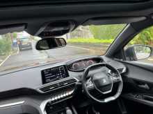 https://riyasewana.com/uploads/peugeot-3008-gt-2018-56163412534.jpg