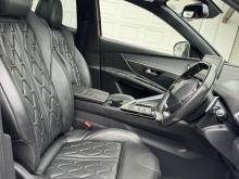 https://riyasewana.com/uploads/peugeot-3008-gt-2710425517406.jpg