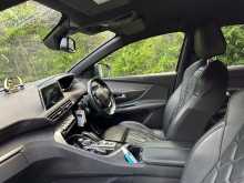 https://riyasewana.com/uploads/peugeot-3008-gt-3112810763.jpg