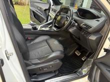 https://riyasewana.com/uploads/peugeot-3008-gt-419215124243.jpg