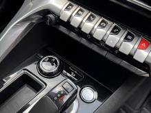 https://riyasewana.com/uploads/peugeot-3008-sunroof-201030317676.jpg