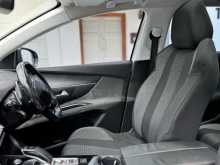 https://riyasewana.com/uploads/peugeot-3008-sunroof-2018-1416333112034.jpg