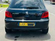 https://riyasewana.com/uploads/peugeot-307-13619324303.jpg