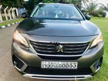 Peugeot 5008 2018 SUV