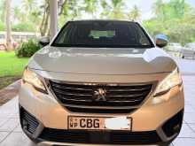 Peugeot 5008 2018 SUV