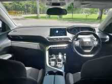 https://riyasewana.com/uploads/peugeot-5008-2019-612354312563.jpg