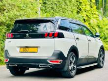 https://riyasewana.com/uploads/peugeot-5008-2111264210292.jpg