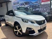 Peugeot 5008 2018 SUV
