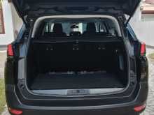 https://riyasewana.com/uploads/peugeot-5008-allure-3175731914.jpg