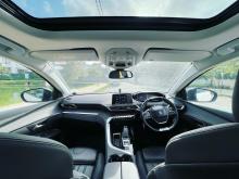 https://riyasewana.com/uploads/peugeot-5008-gt-220400817685.jpg