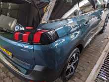 https://riyasewana.com/uploads/peugeot-5008-gt-29221641503.jpg