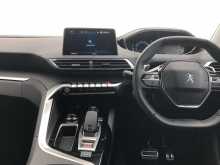 https://riyasewana.com/uploads/peugeot-5008-gt-29221641932.jpg
