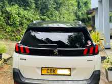 https://riyasewana.com/uploads/peugeot-5008-gt-7151055332.jpg