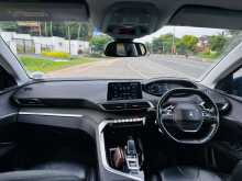 https://riyasewana.com/uploads/peugeot-5008-gt-7624054892.jpg