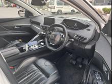 https://riyasewana.com/uploads/peugeot-5008-gtline-117201717035.jpg