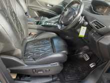 https://riyasewana.com/uploads/peugeot-p-5008-6153020356.jpg