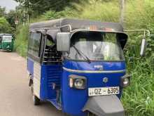 Piaggio 2010 Ape 2010 Three Wheel