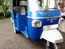 Piaggio APE 2011 Three Wheel