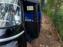 Piaggio Ape 2011 Three Wheel