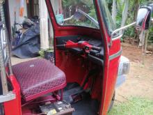 https://riyasewana.com/uploads/piaggio-ape-1911290724441.jpg