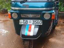 Piaggio Ape 2000 Three Wheel
