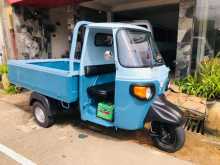 Piaggio Ape 2002 Three Wheel