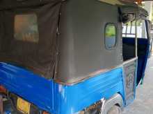 https://riyasewana.com/uploads/piaggio-ape-2010-139294512133.jpg