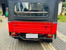 https://riyasewana.com/uploads/piaggio-ape-2011-216353412442.jpg