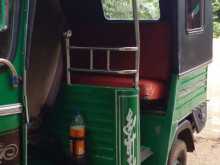 https://riyasewana.com/uploads/piaggio-ape-2011-242212312862.jpg